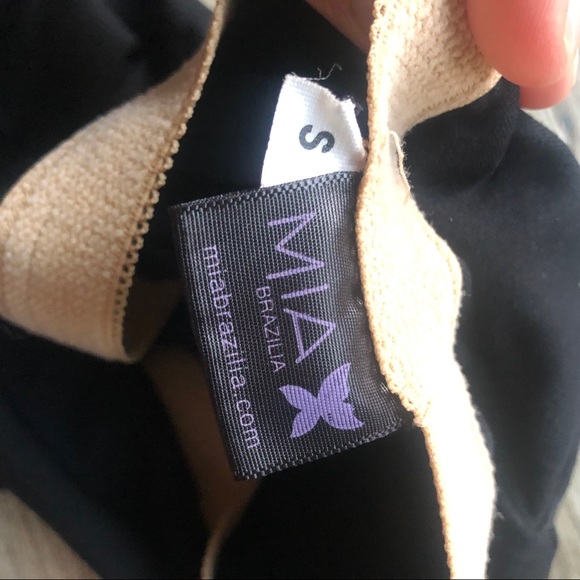 Mia Brazilia halter work out top - Picture 4 of 4